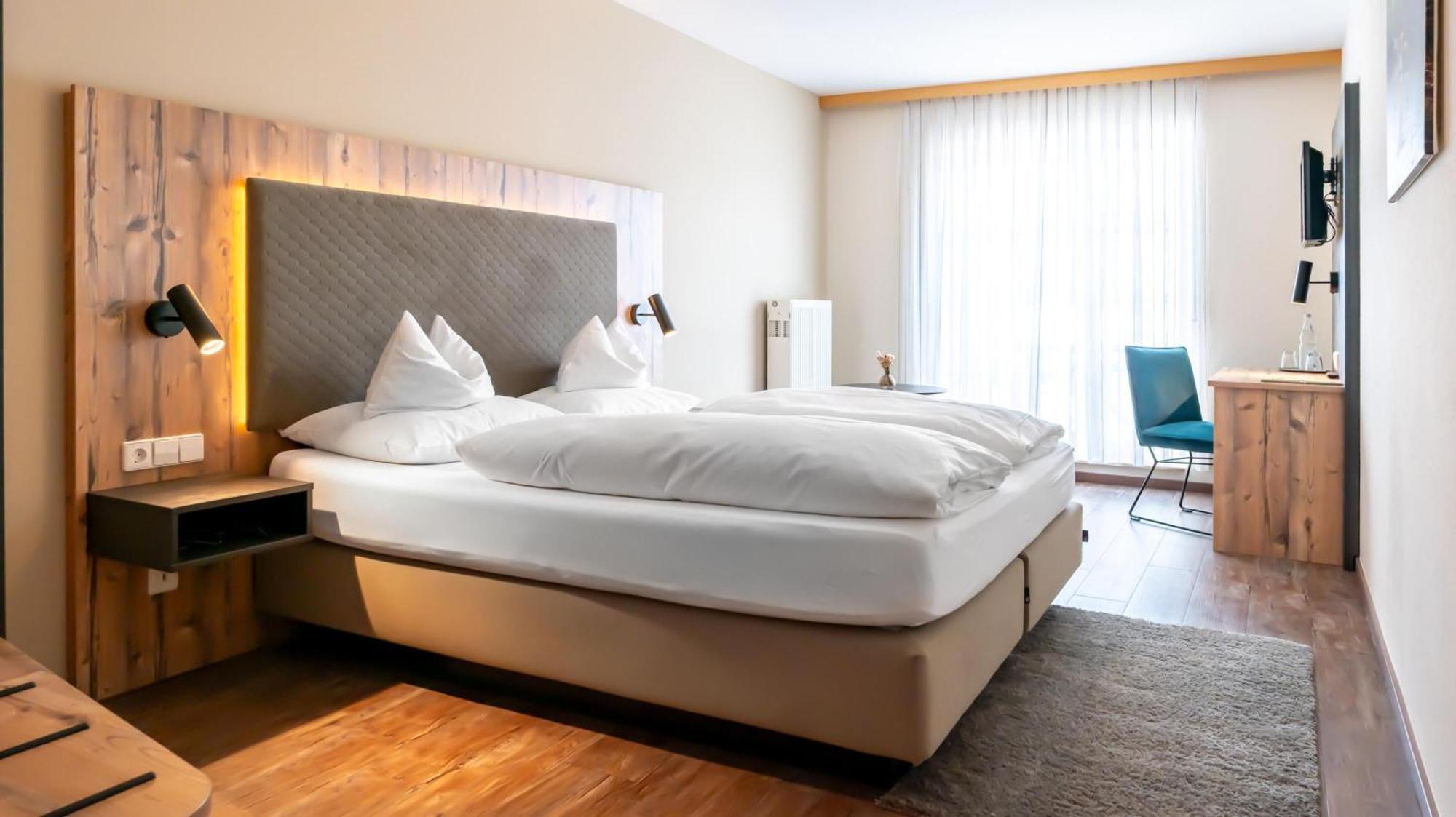 Hotel & Restaurant Post Laichingen Zewnętrze zdjęcie