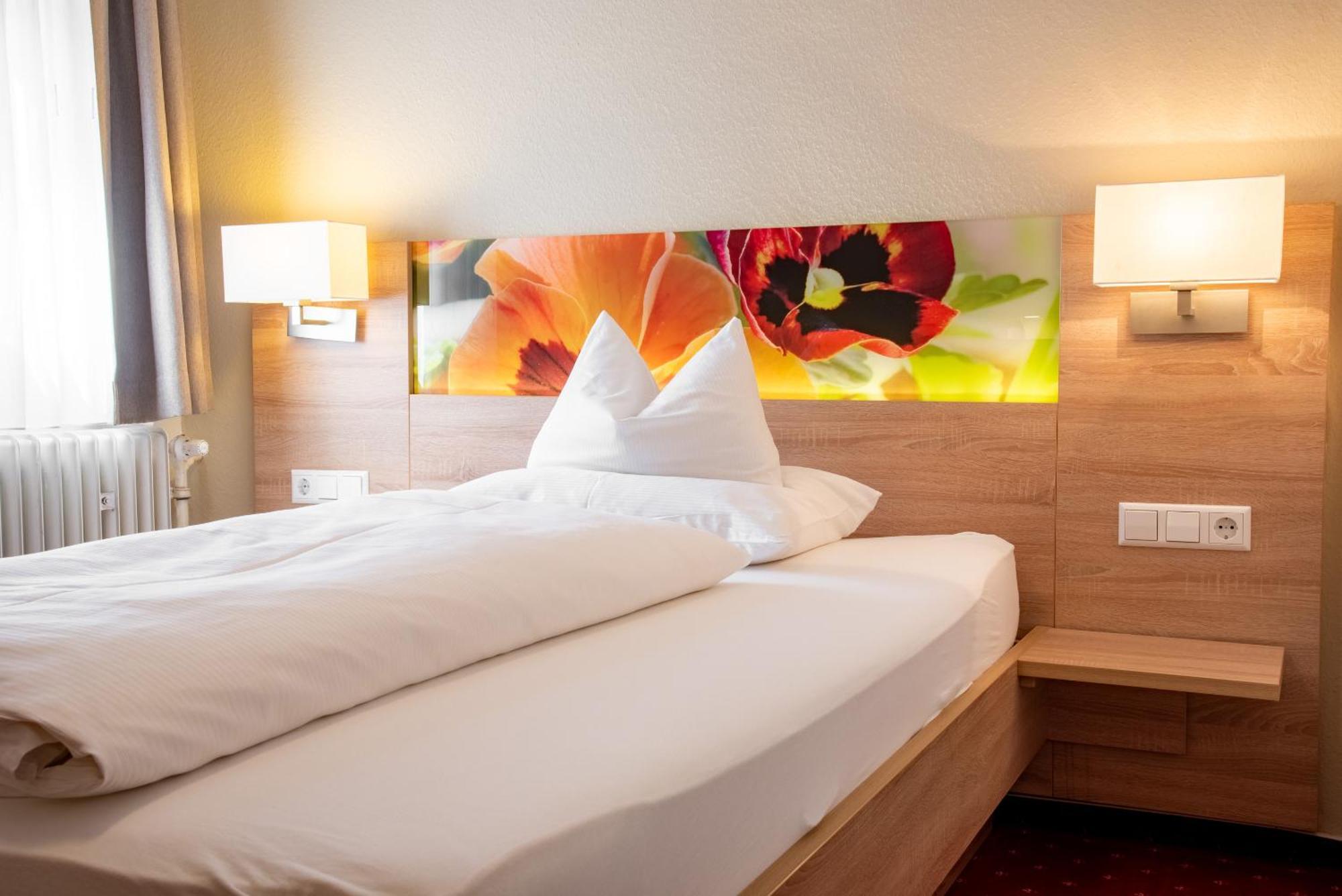 Hotel & Restaurant Post Laichingen Zewnętrze zdjęcie