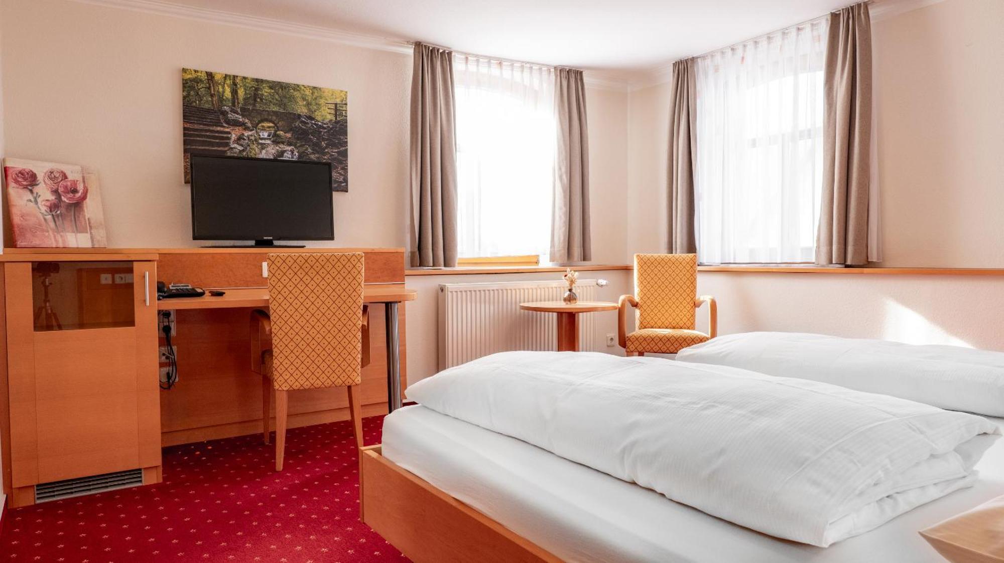 Hotel & Restaurant Post Laichingen Zewnętrze zdjęcie