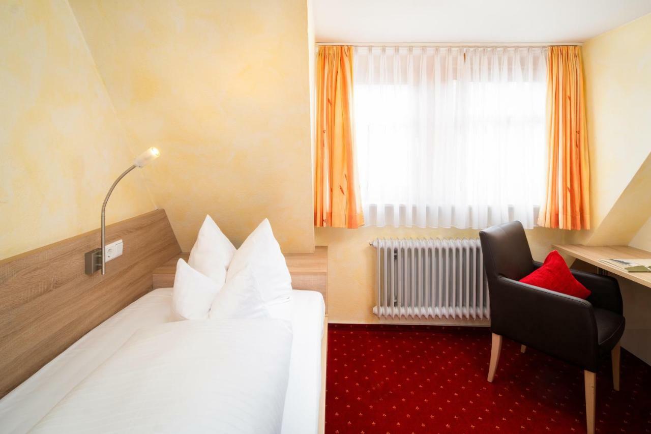 Hotel & Restaurant Post Laichingen Zewnętrze zdjęcie